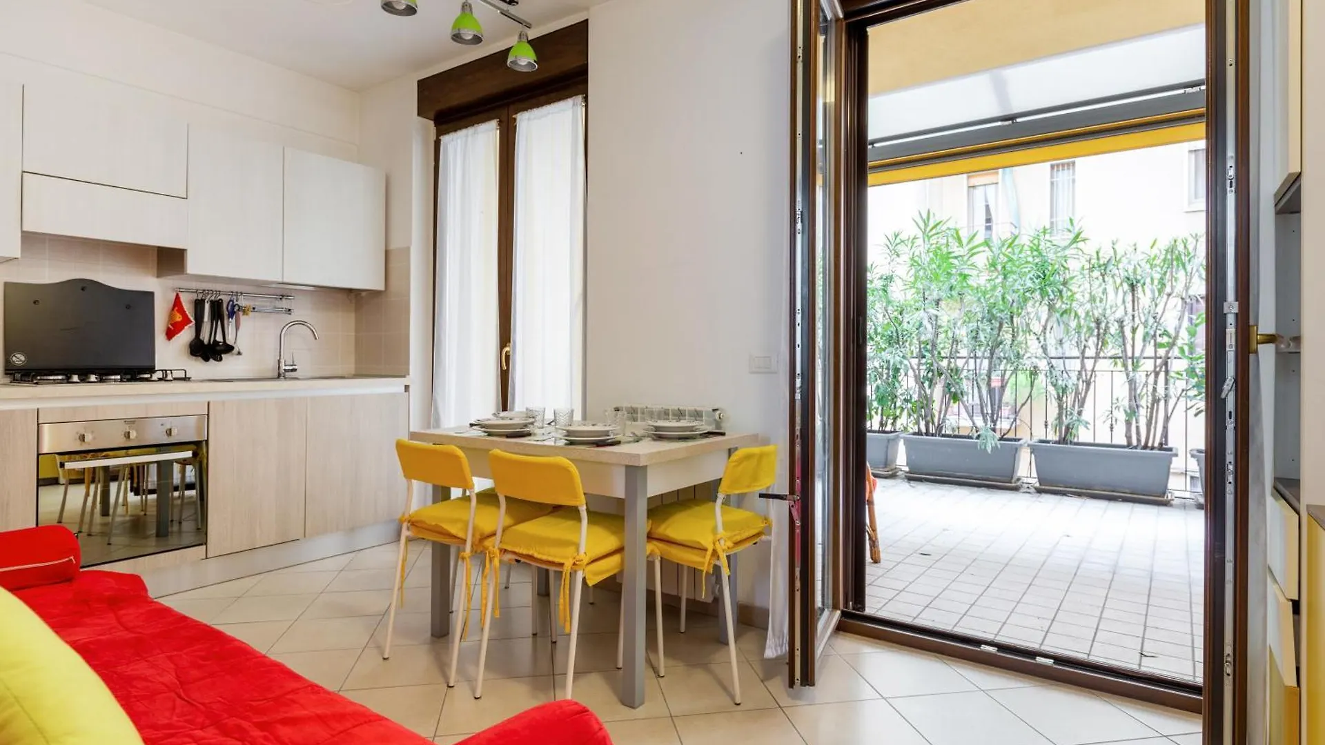 Corsica Huge Terrace Flats Apartment Milan Italy