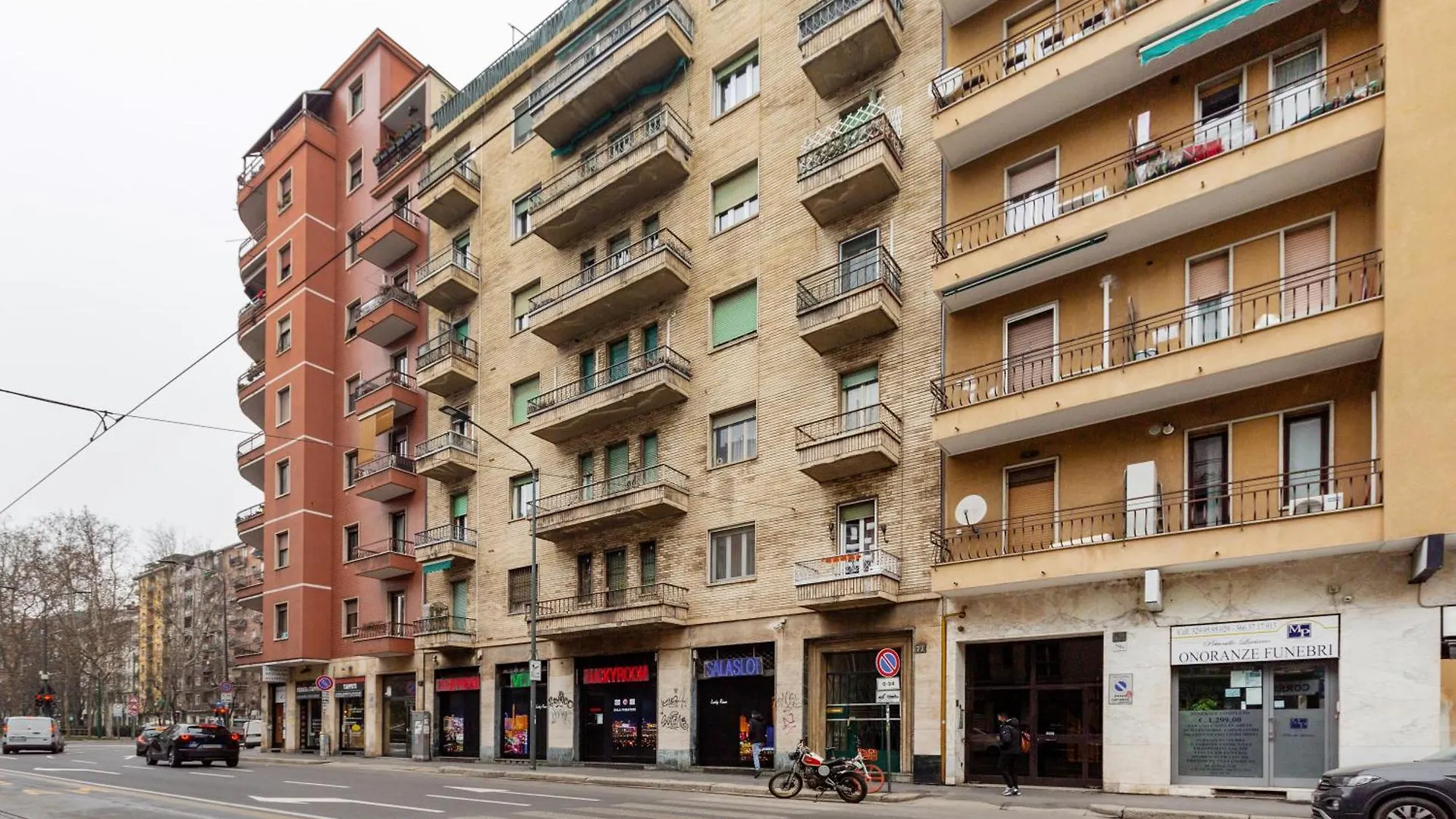 Corsica Huge Terrace Flats Apartment Milan