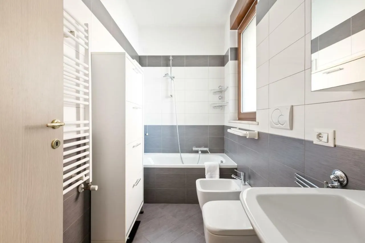 Corsica Huge Terrace Flats Apartment Milan