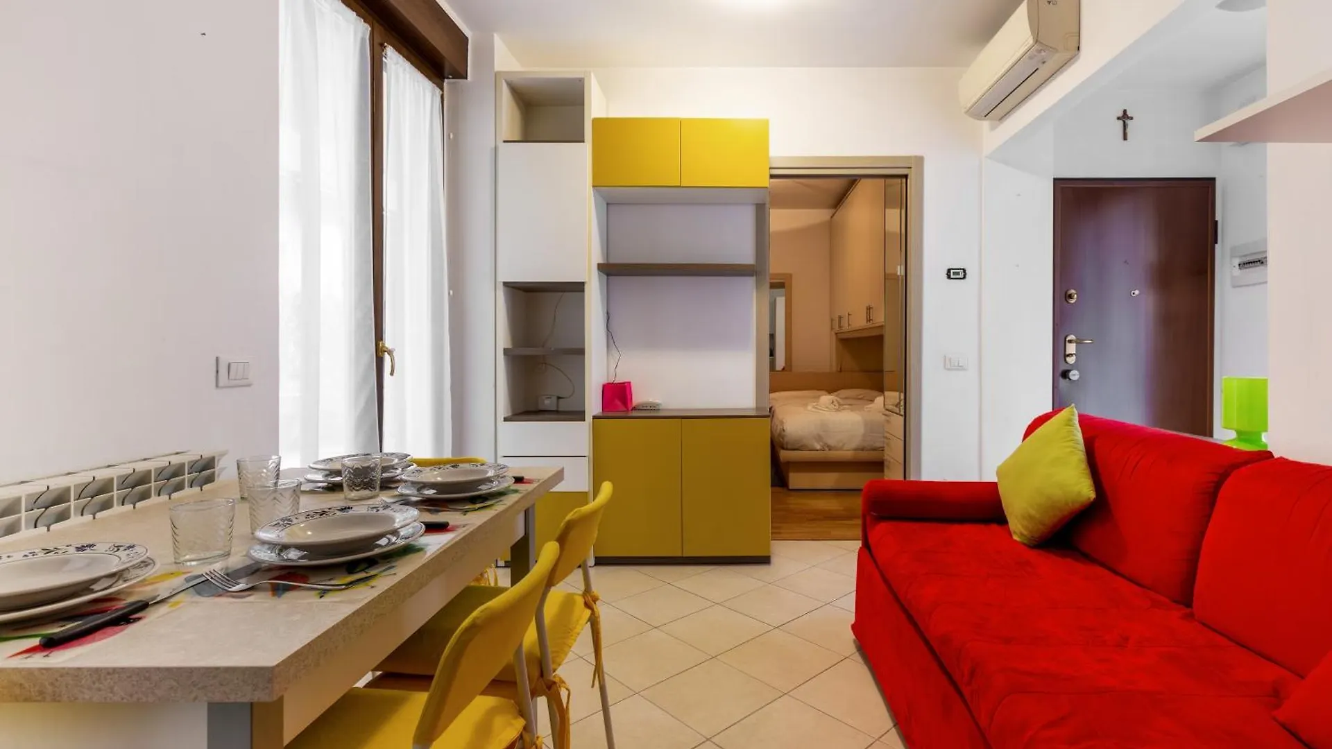 Appartamento Corsica Huge Terrace Flats Milano Italia
