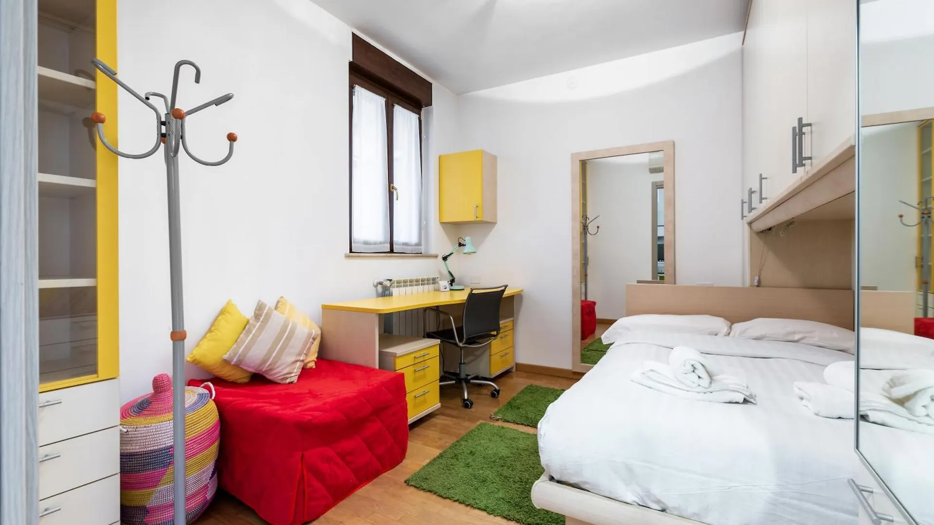 Appartamento Corsica Huge Terrace Flats Milano