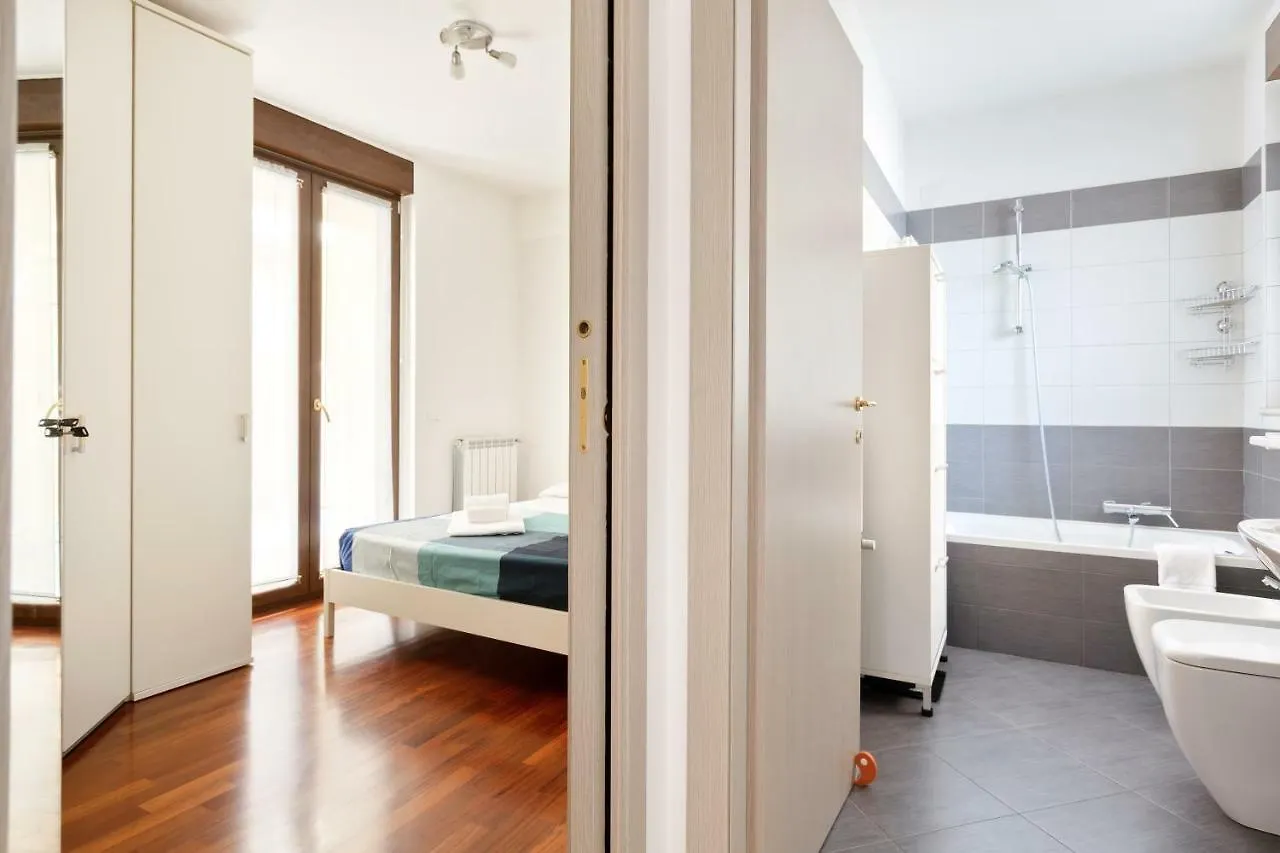 Appartamento Corsica Huge Terrace Flats Milano