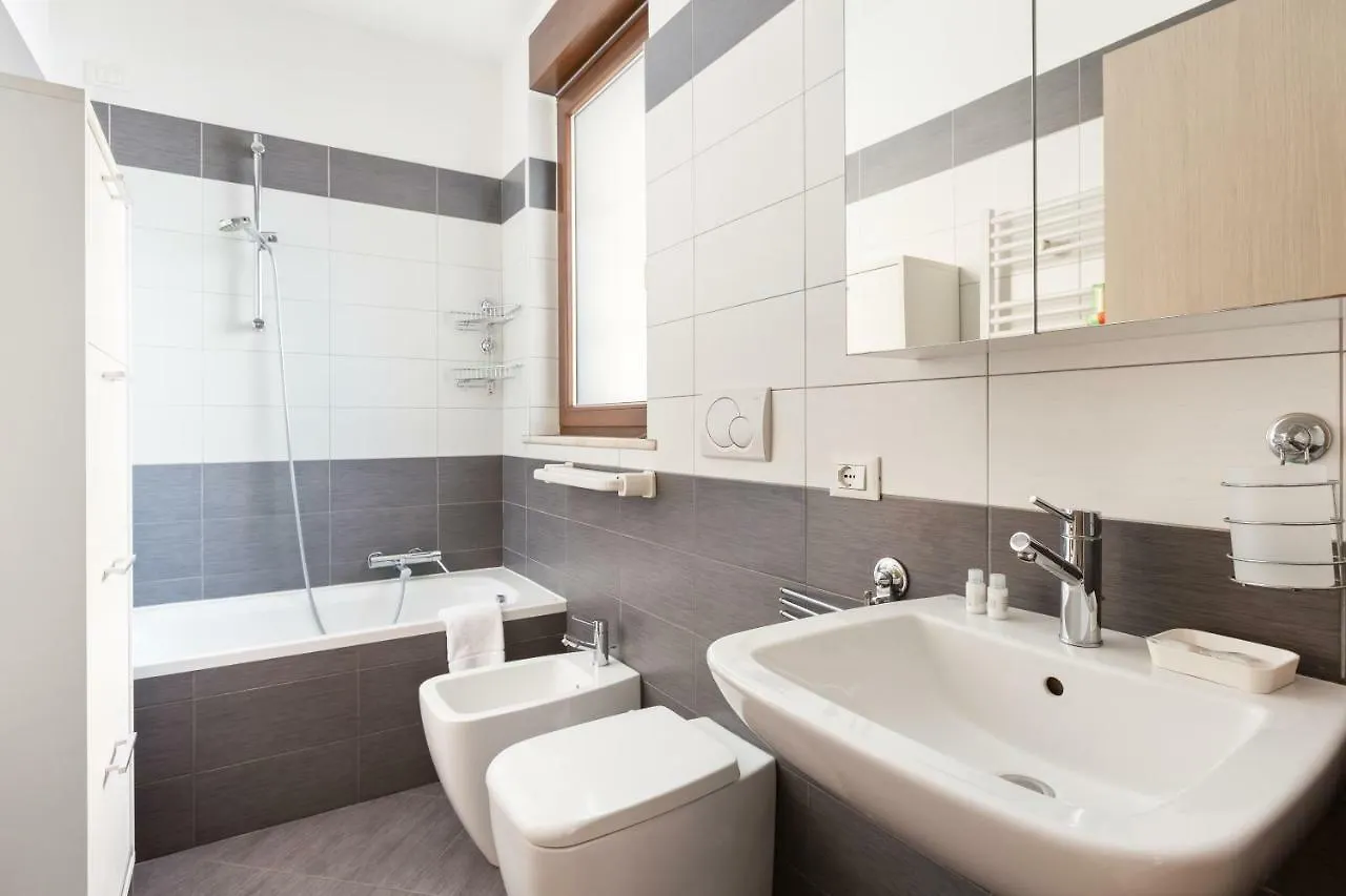 Appartamento Corsica Huge Terrace Flats Milano 0*,