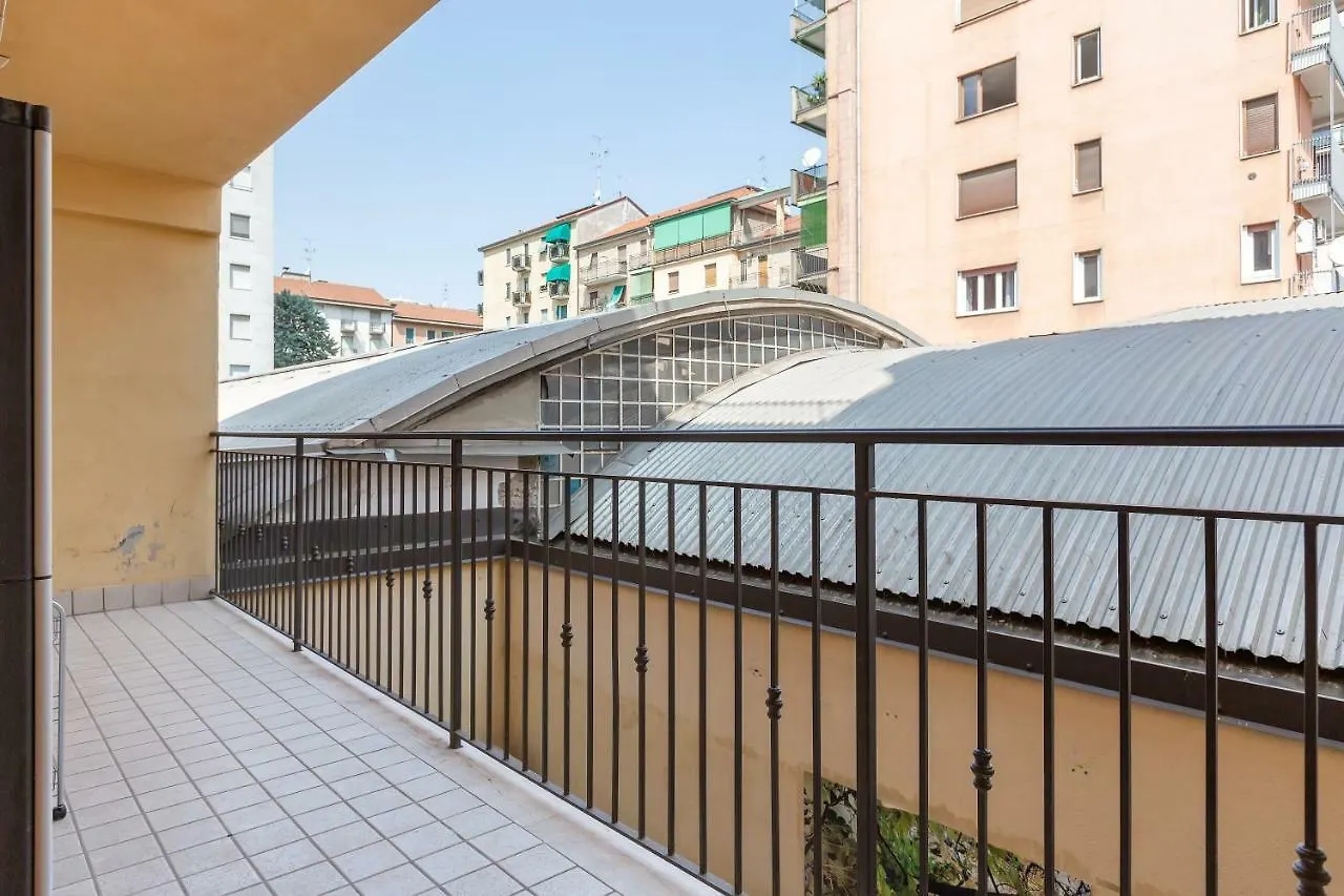 Corsica Huge Terrace Flats Appartement Milaan